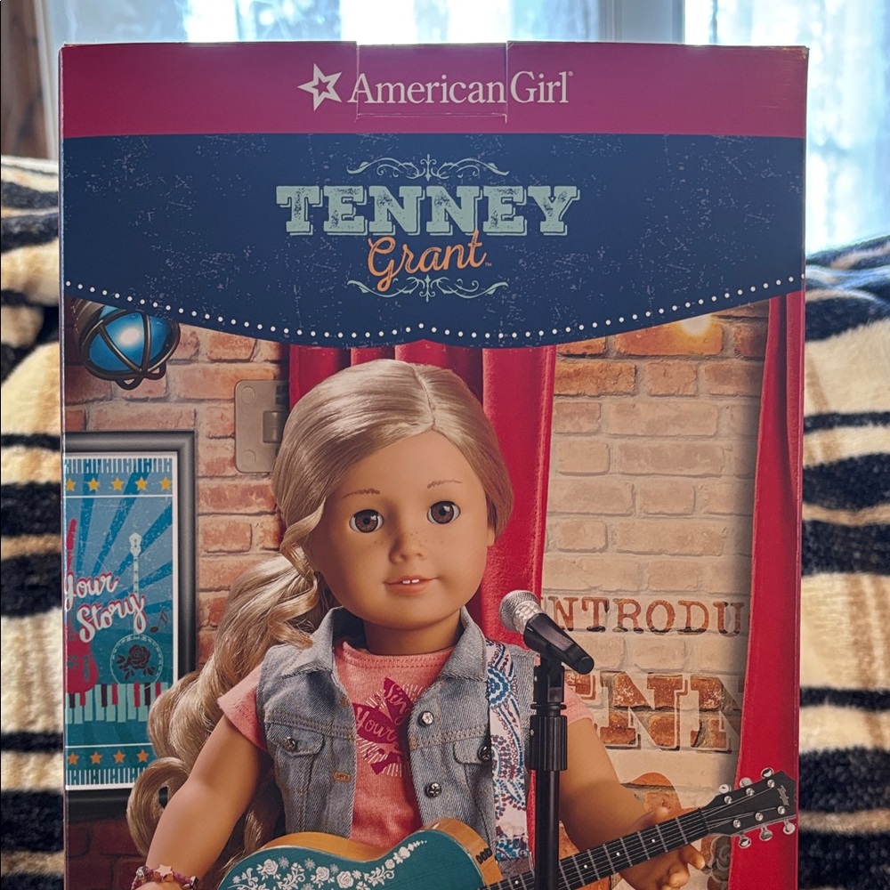American Girl Tenney Grant Doll - Pink and Denim - Picture 5 of 11